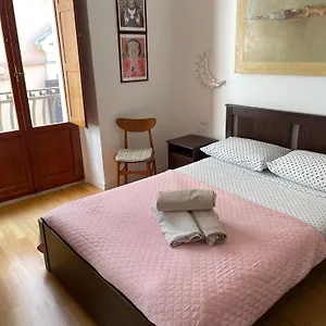 luxury-room-bari-old-70122.barihotels.org/