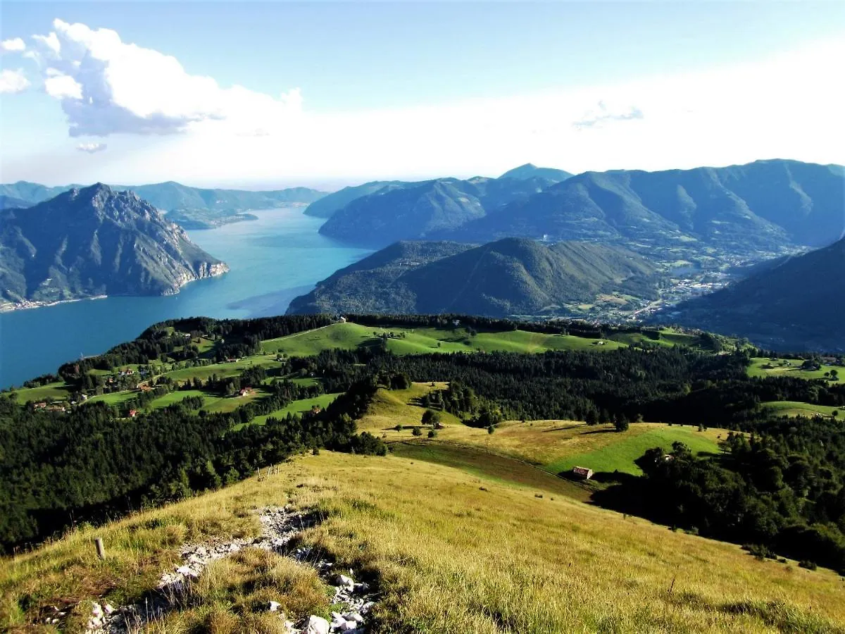 Casa Mina Mountain Lake Iseo Hospitality Bossico 0*,  Italy